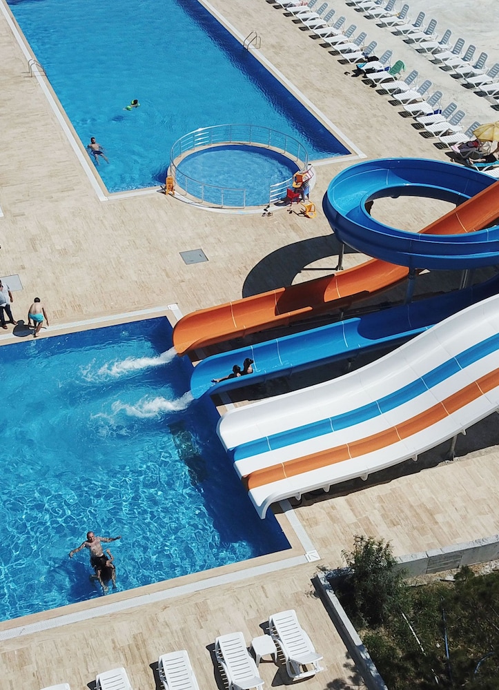 Burgaz Resort Aquapark Hotel 26/49