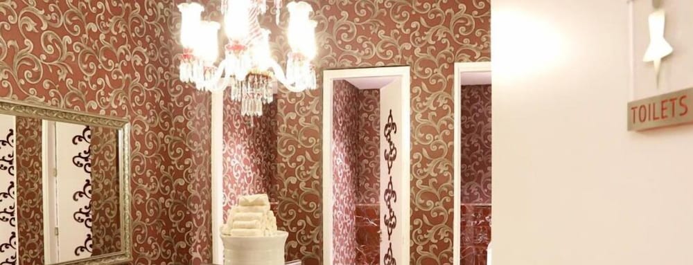 Lova Hotel Spa 50/50