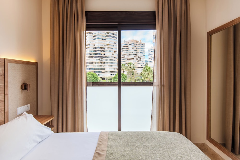 Tarik Hotel 29/63