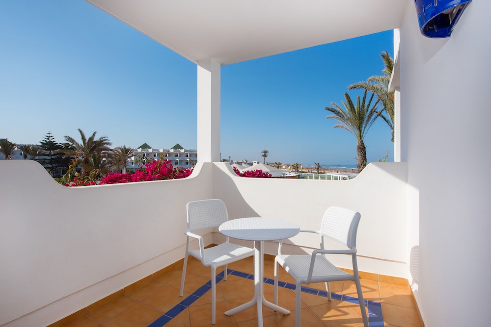 Iberostar Waves Founty Beach 22/66