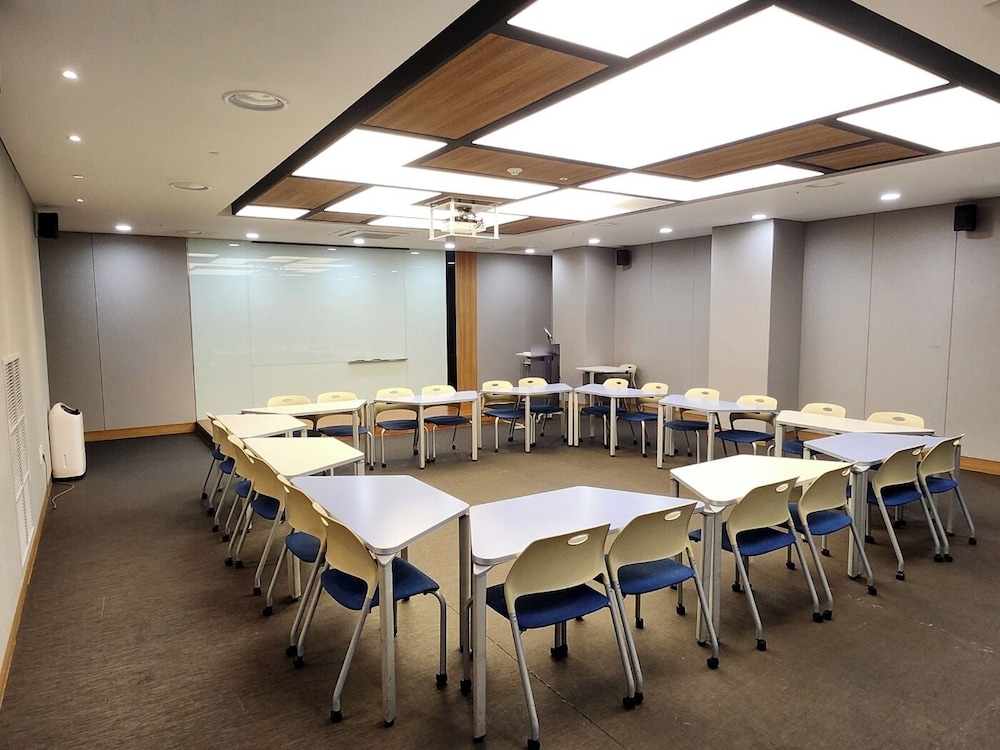 Sangsangmadang Chuncheon Stay Hotel 58/69