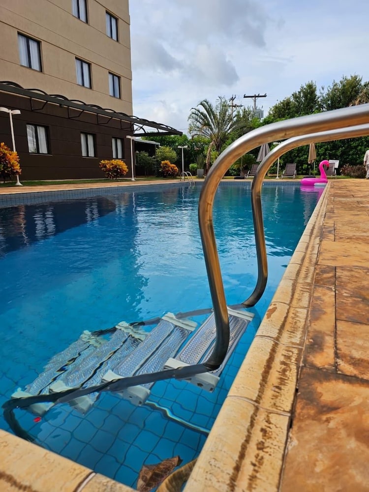 Hotel Santos Dumont 32/50