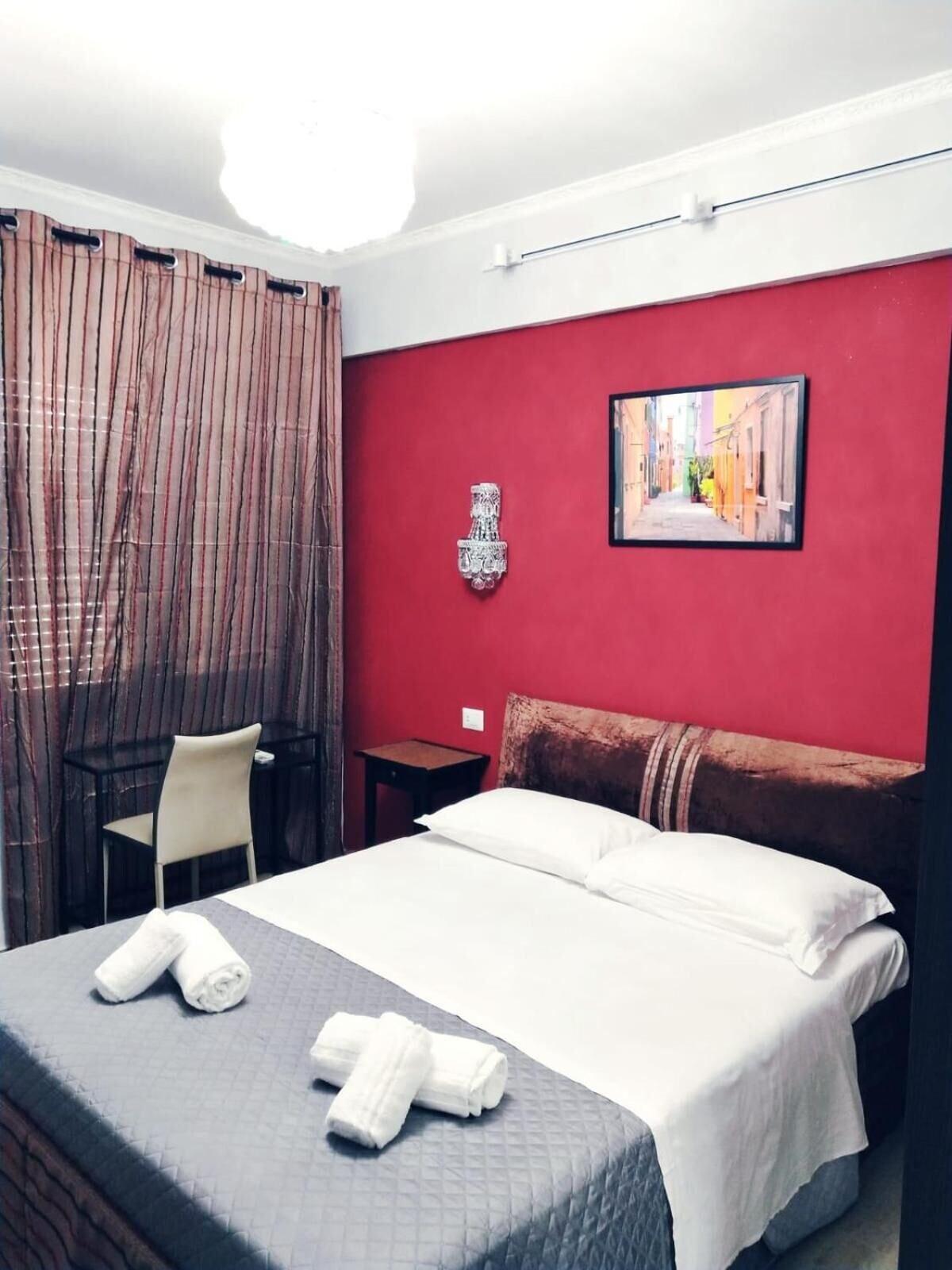 Seven Miracles Inn 18/40