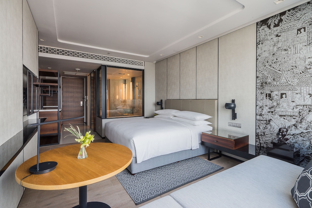 Marriott Bangkok Hotel the Surawongse 13/74