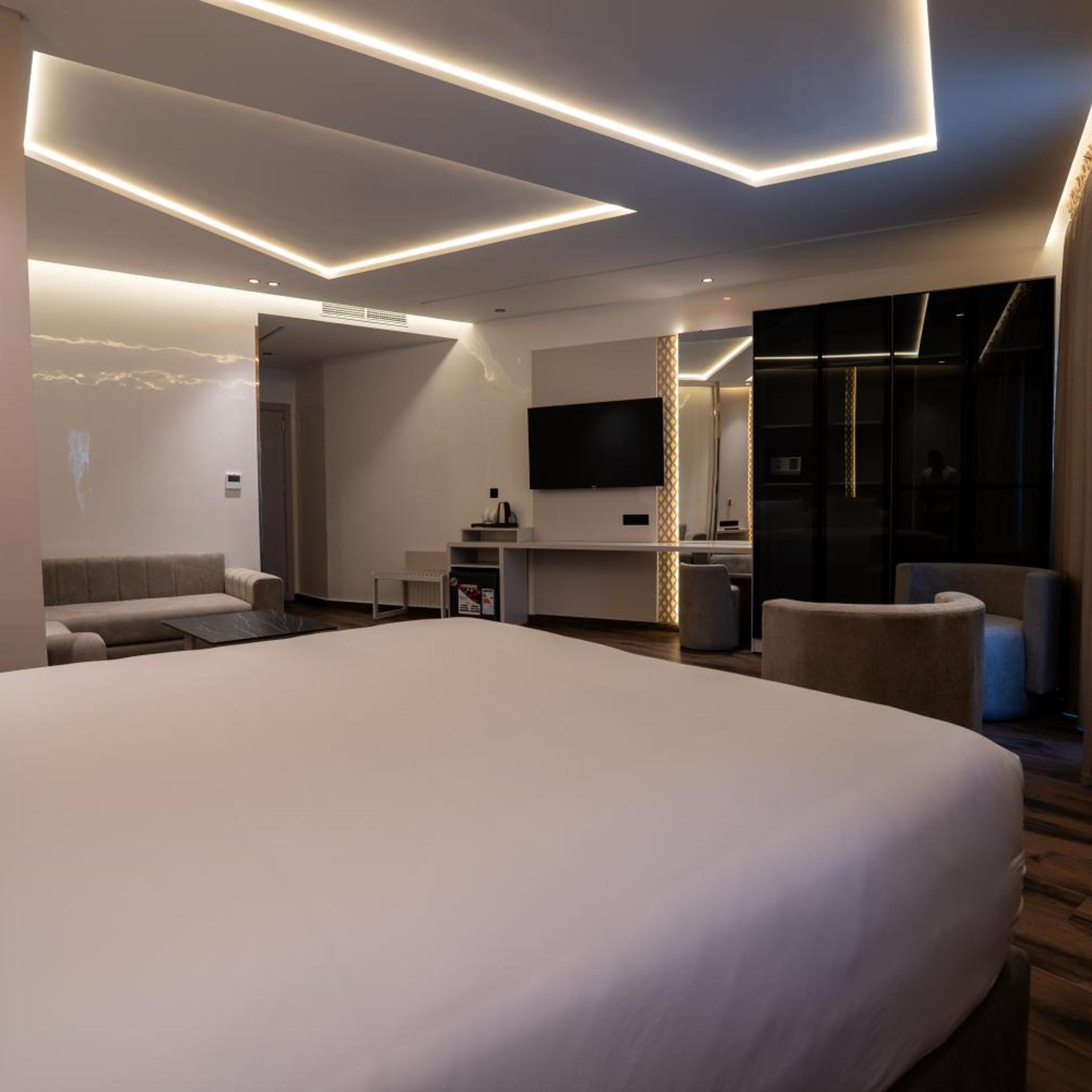 Hotel Esmeralda 28/57