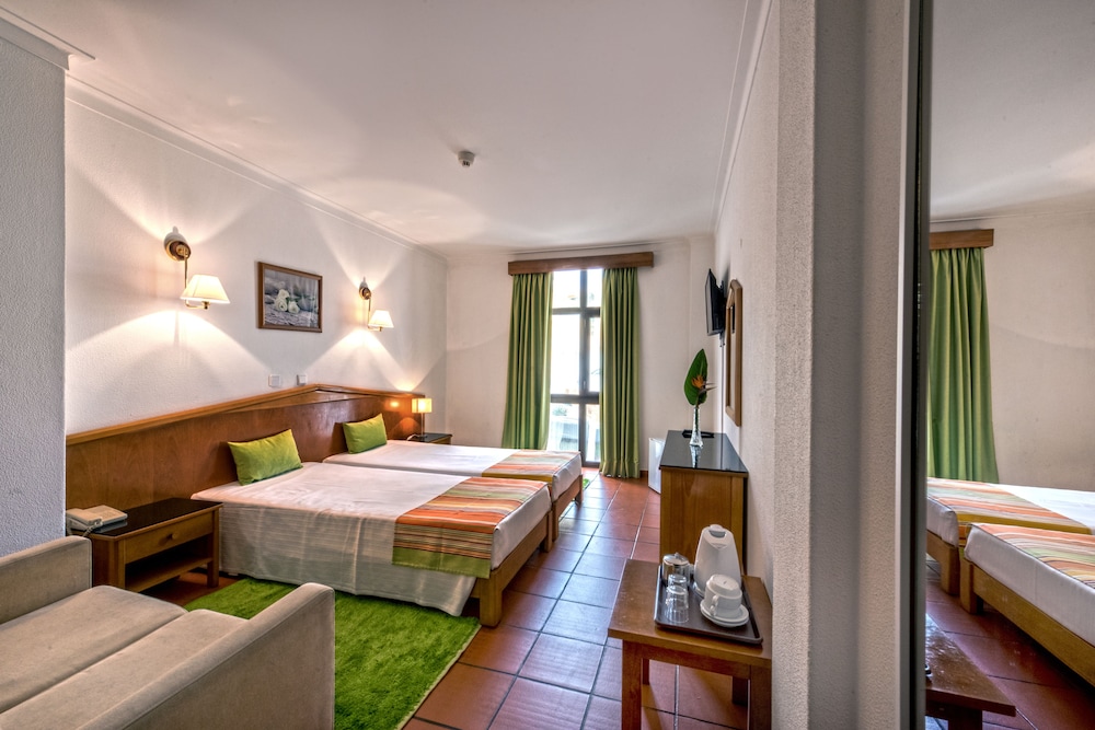 COLINA DO MAR HOTEL 17/32