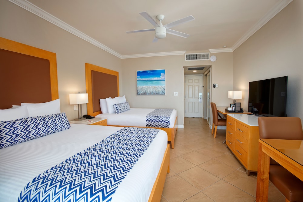 Room, King Bed, Beach Front