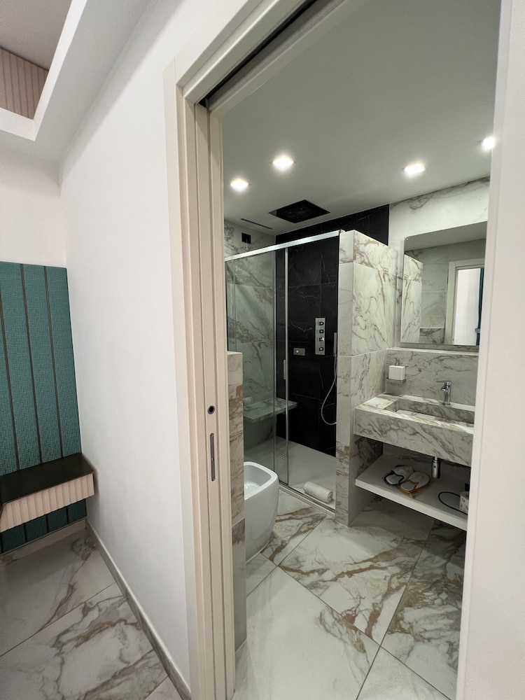 Maison Tritone 47/77