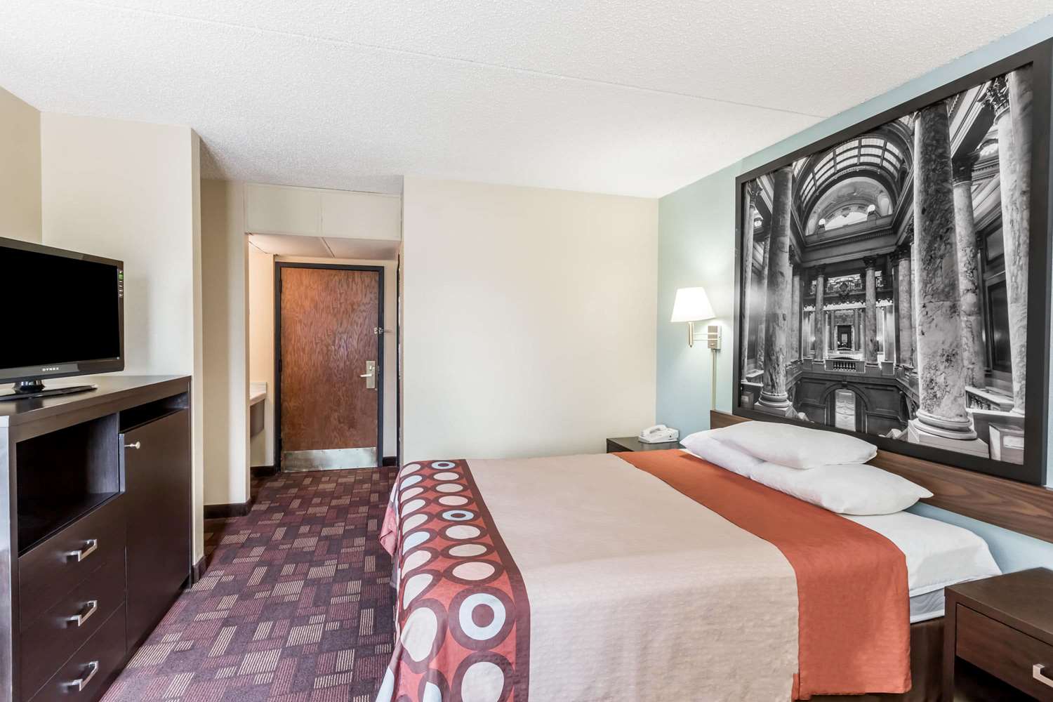 Super 8 By Wyndham Luverne 5/11