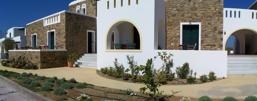 Plaka Hotel II 44/46