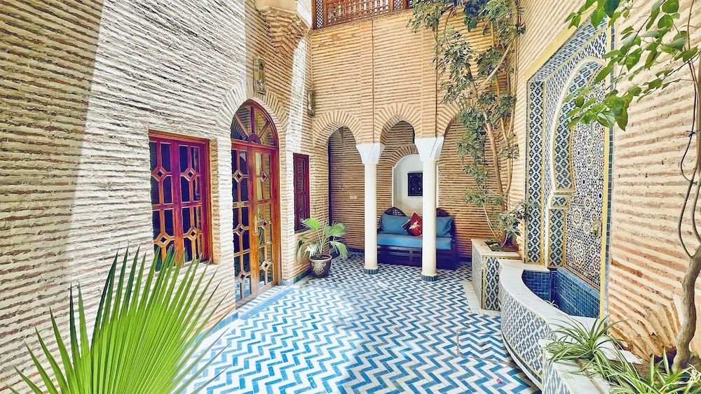 Riad And Spa Esprit Du Maroc 74/82