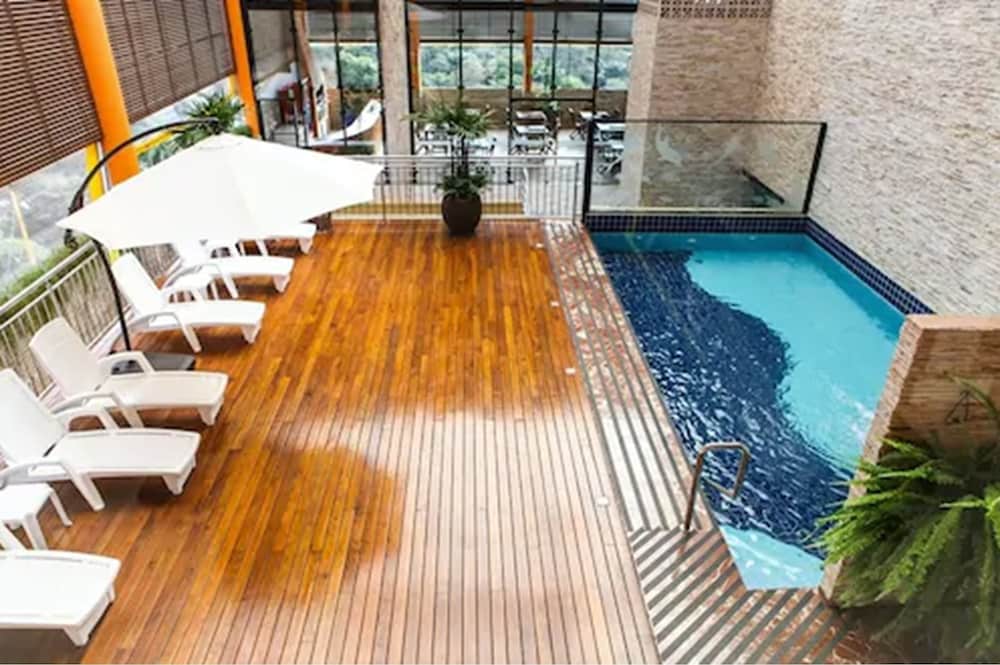 MARAMBAIA HOTEL 30/66
