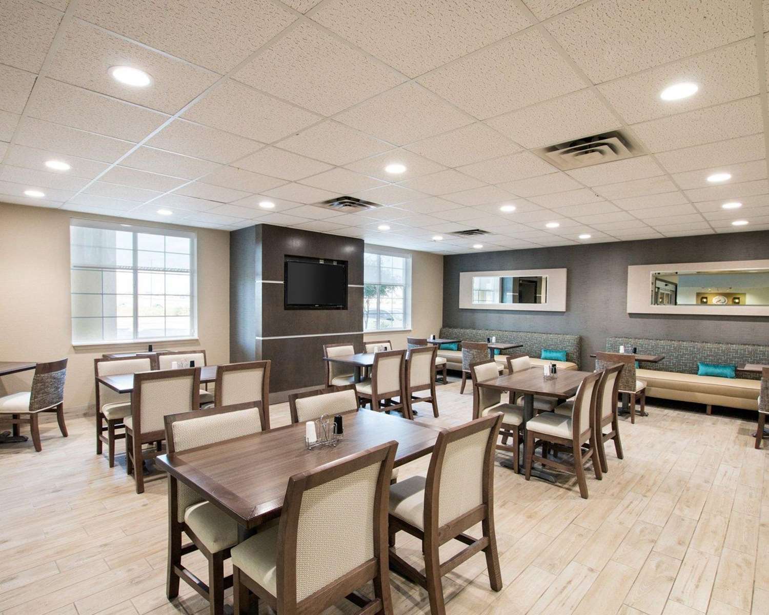 Comfort Suites San Angelo 9/16