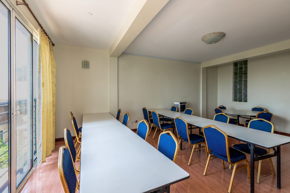 Hotel Royal Nest 28/50