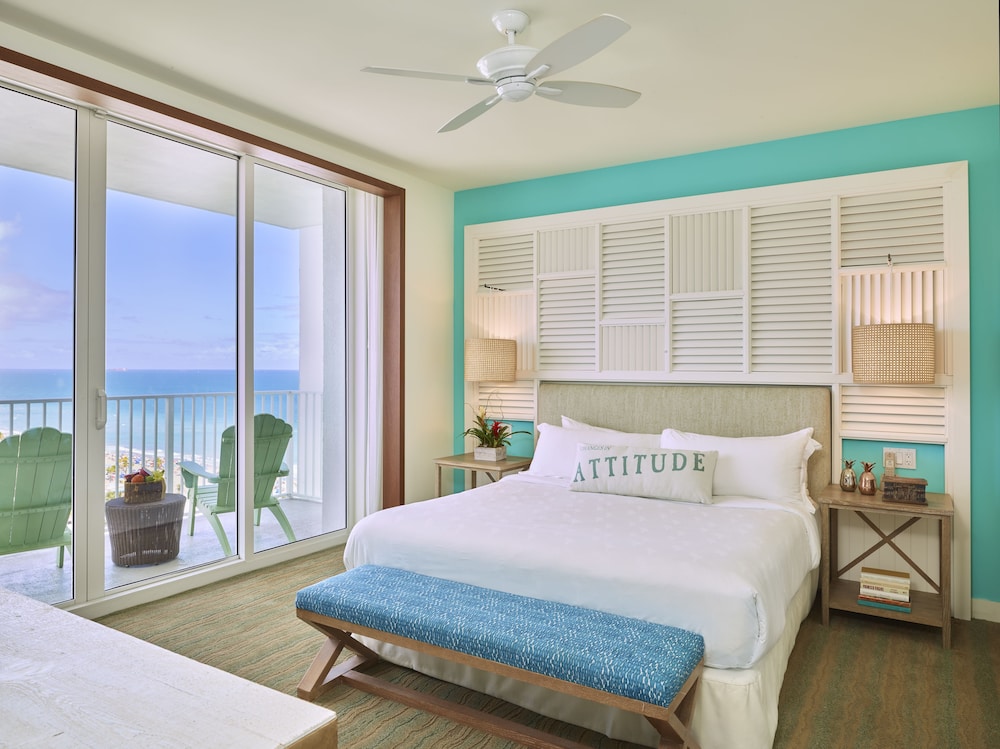 Deluxe, King Bed