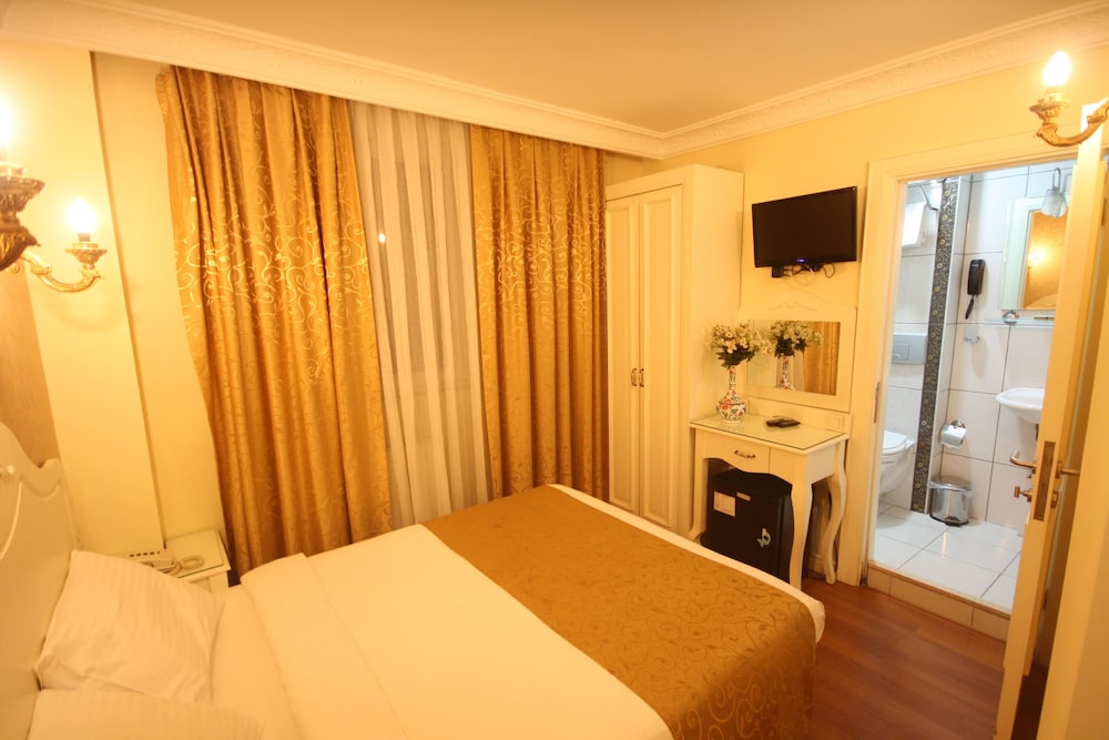 Sirkeci Park Hotel 30/68