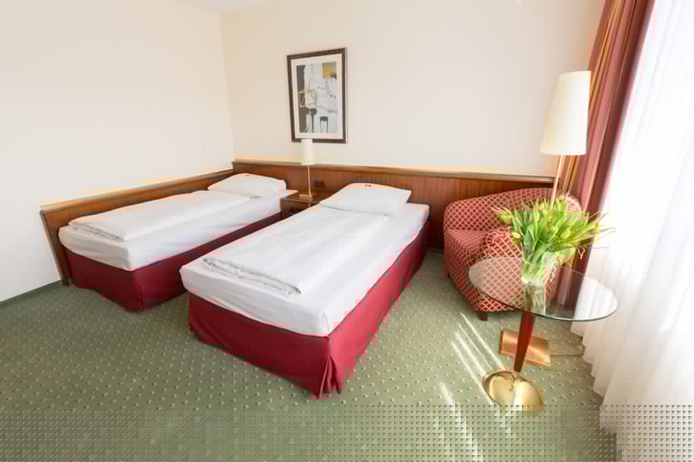 City Hotel Siegen 10/73