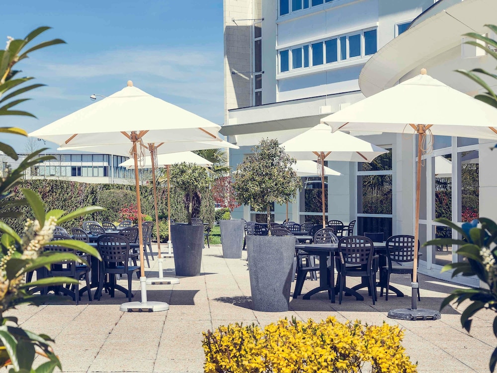 MERCURE COMPIEGNE SUD 73/76