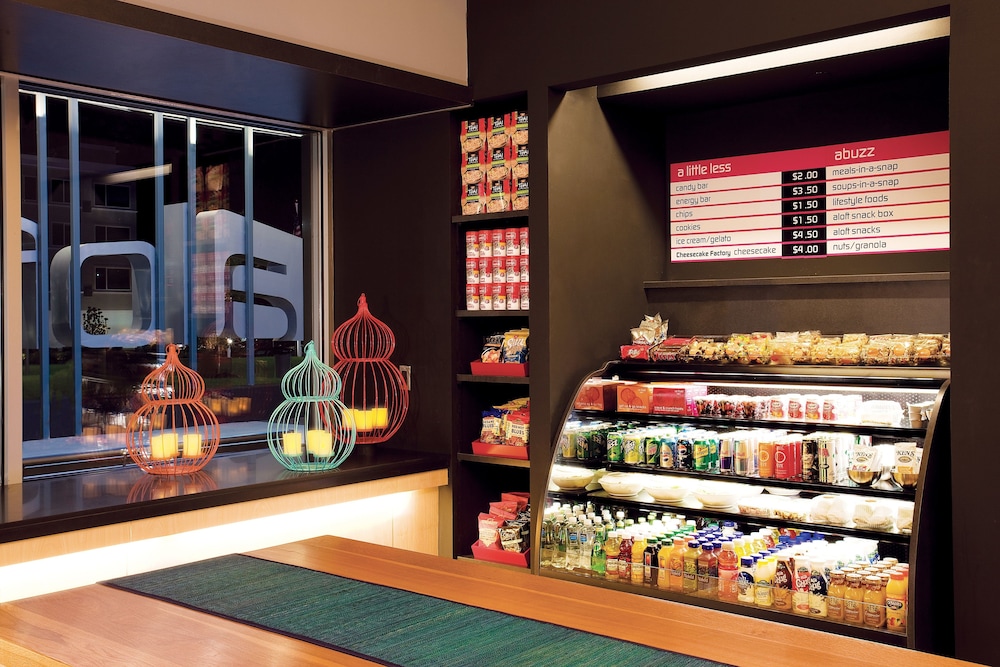 Aloft Syracuse Inner Harbor 18/29