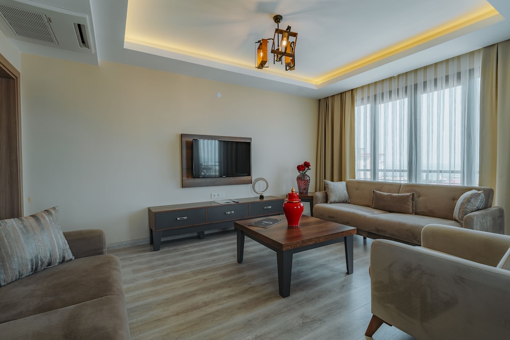 Empula Hotel & Residences 28/50