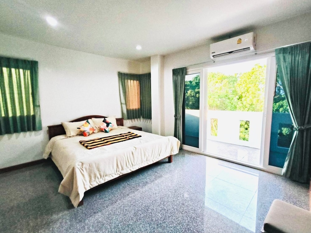 Siray House 22/74