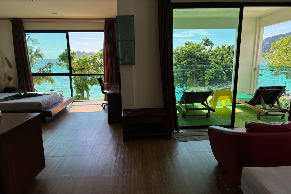 Paradise Resort Phi Phi 48/71