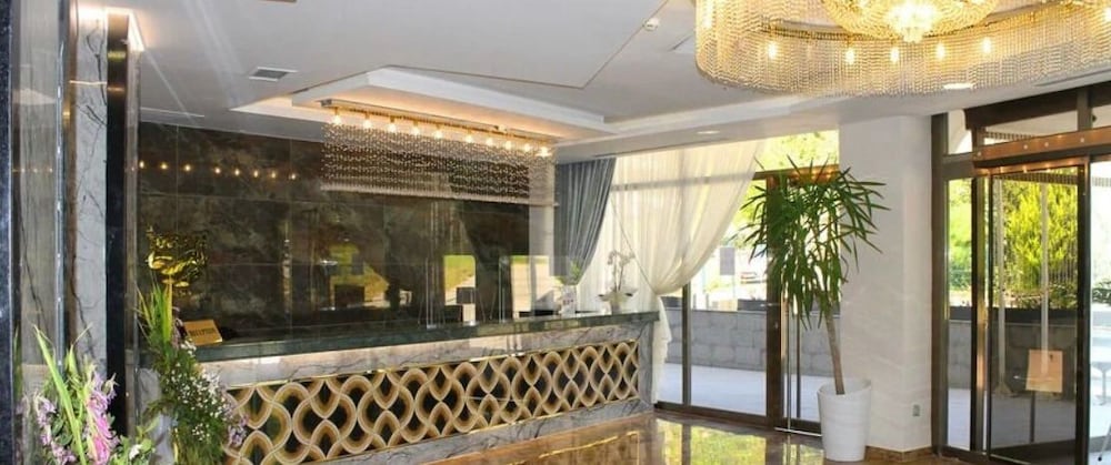WHITE TUANA THERMAL YALOVA 10/69
