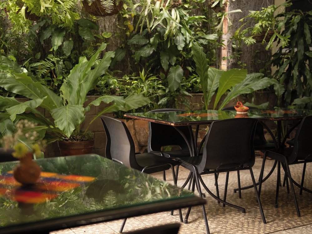 Eco Hotel Mariscal 55/59