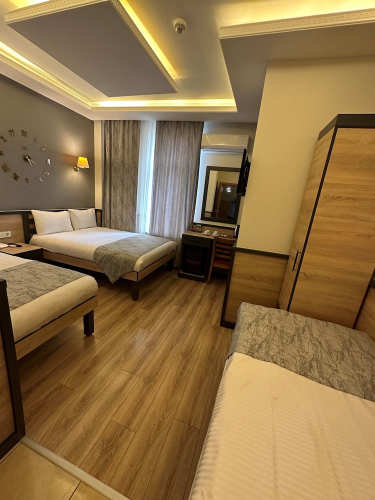 Ethnica Old City Hotel 26/61