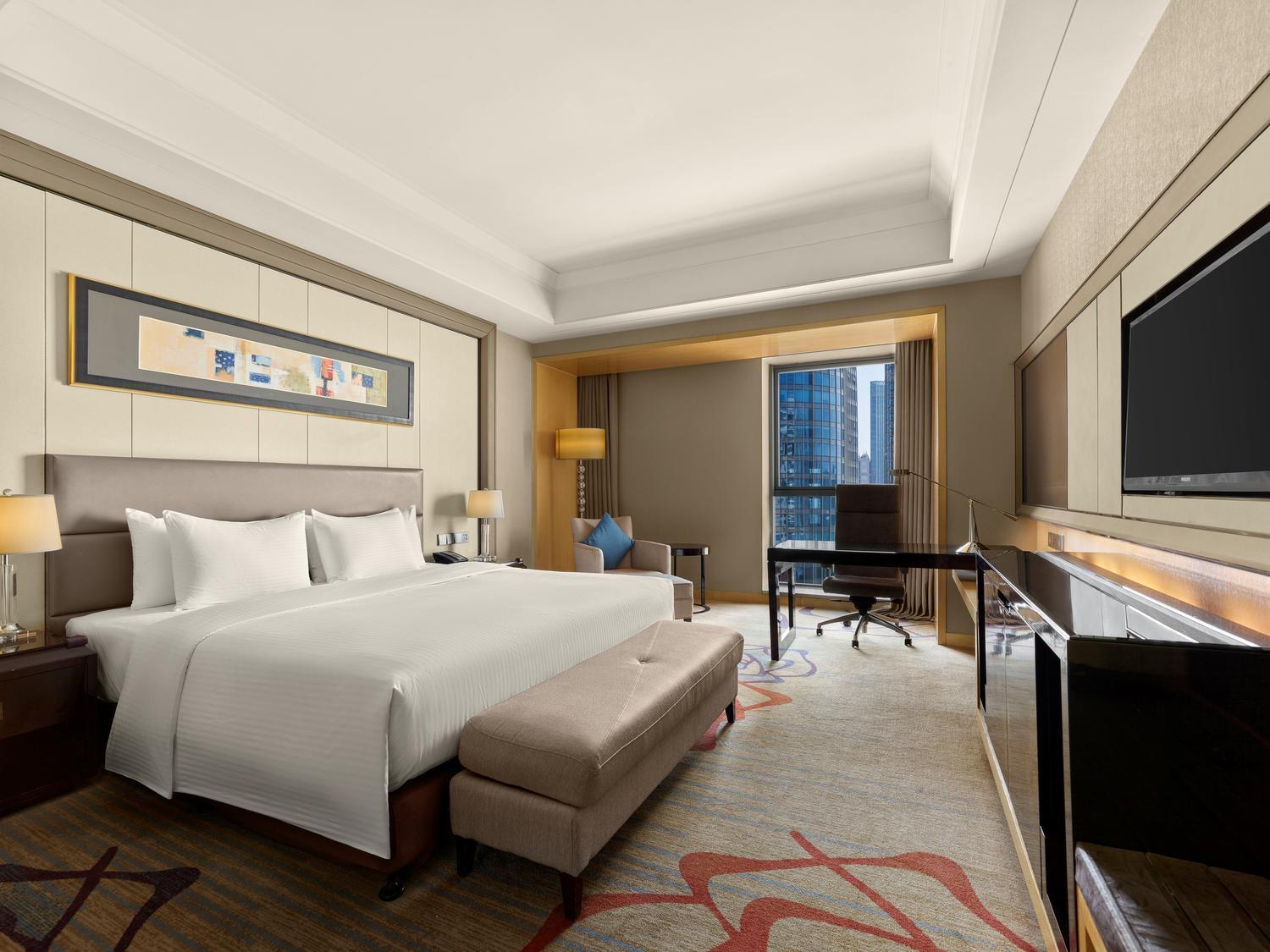 Deluxe, Queen Bed