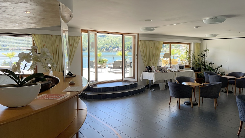TRESA BAY HOTEL 17/32