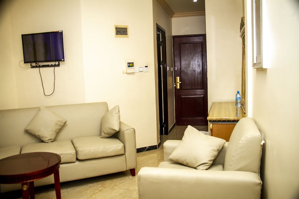 Star City Hotel 38/46