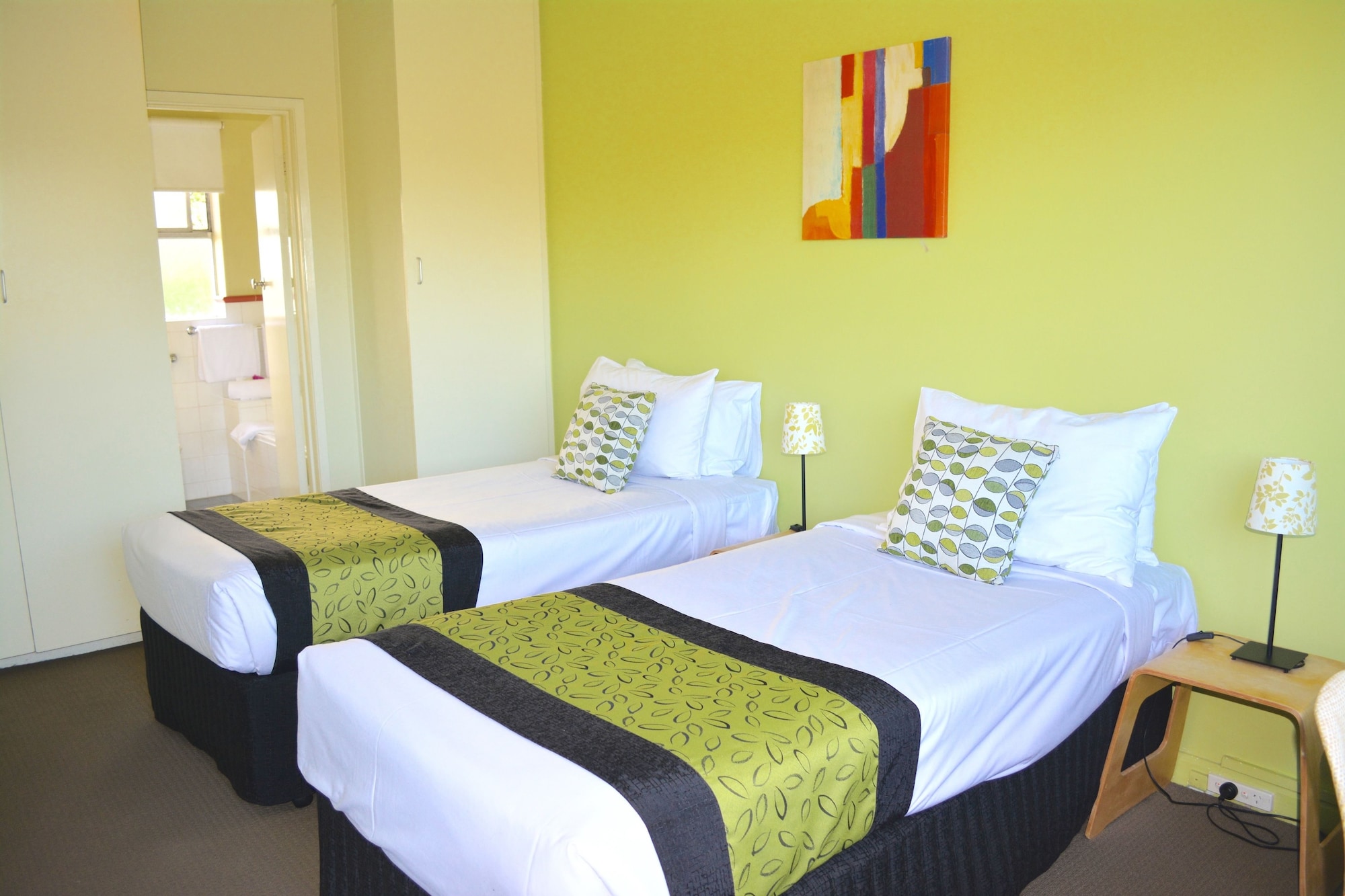 1 BEDROOM, DELUXE, APARTMENT, TWIN BEDS