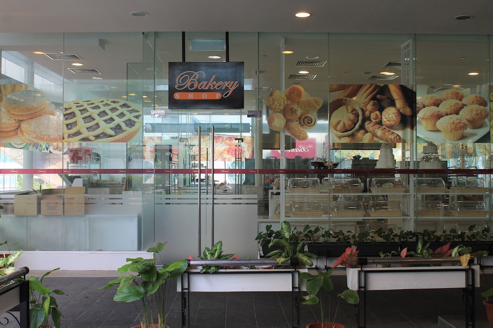 Lobby at Royale Chulan Damansara, PETALING JAYA