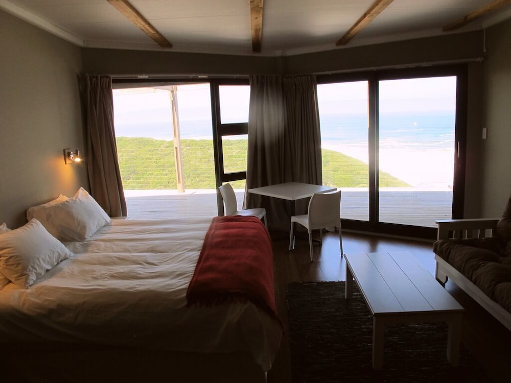Wilderness Beach Resort 8/37