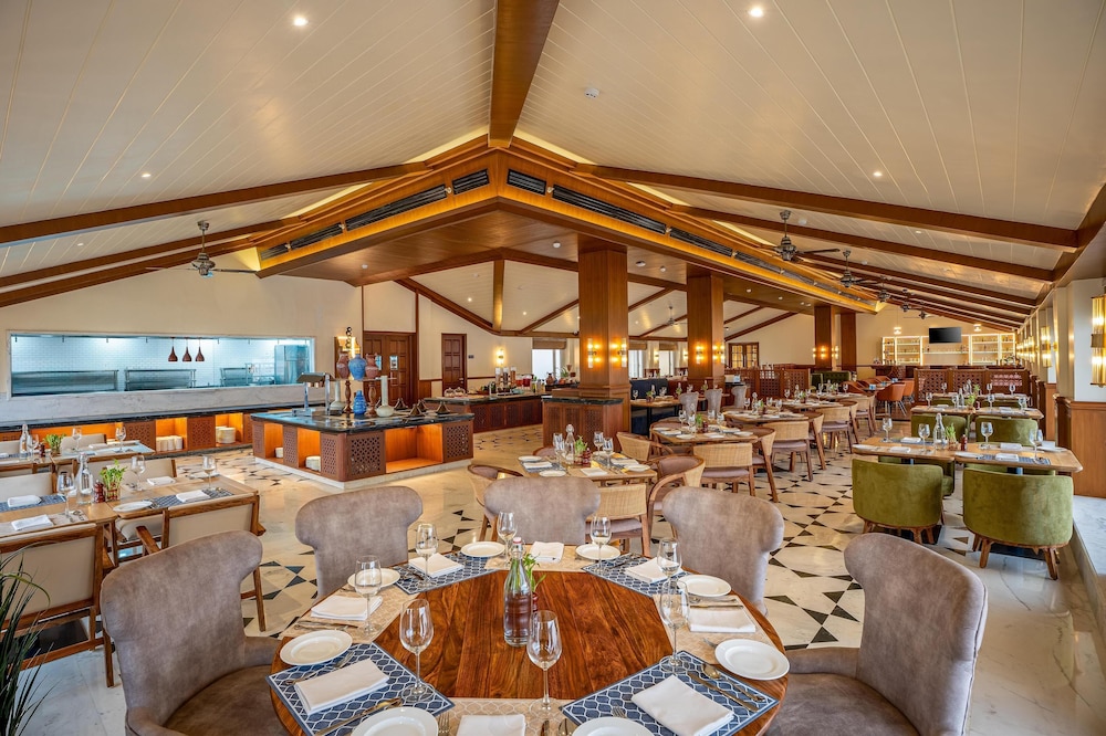 Radisson Resort Mount Abu 23/40