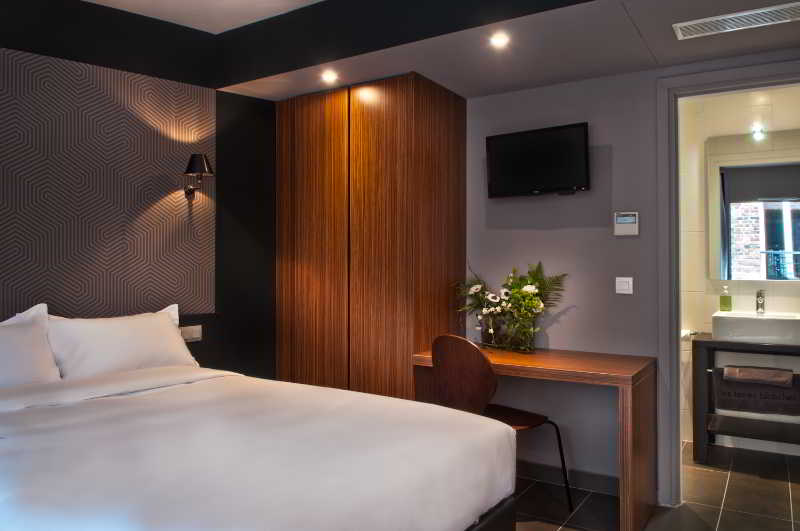 Room at Hotel Les Terres Blanches, CHATOU