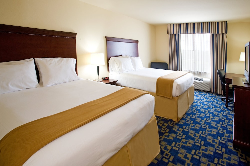 Holiday Inn Express Hotel And Suites Jourdanton Pleasanton 20/58