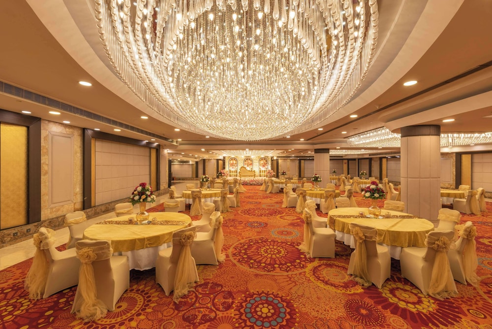 Radisson Blu Hotel Kaushambi Delhi Ncr 40/68