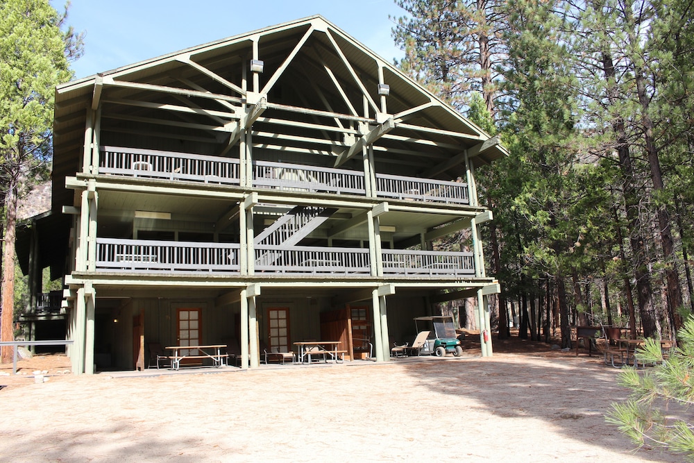 Cedar Grove Lodge 3/29