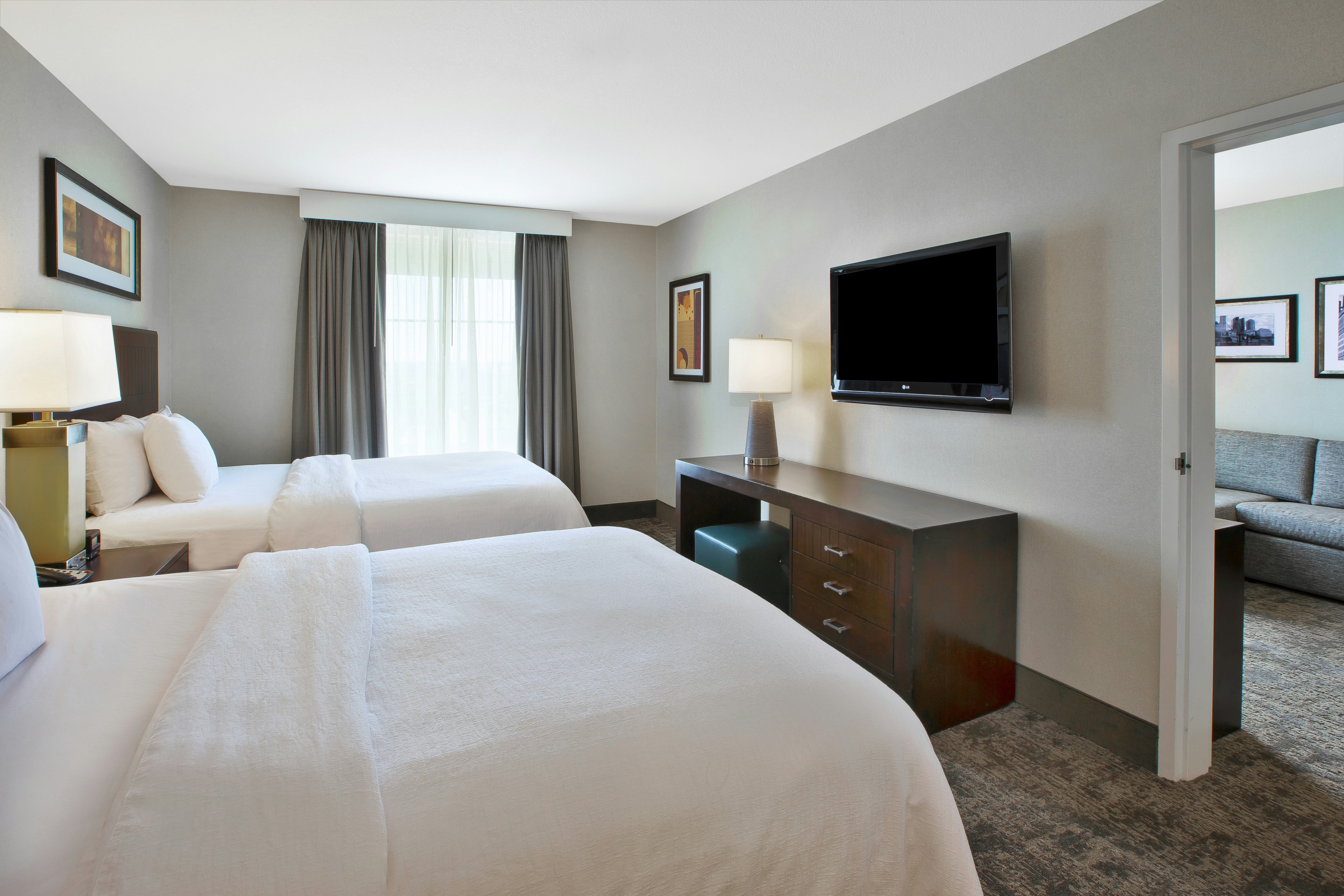 Embassy Suites Columbus - Airport 13/70