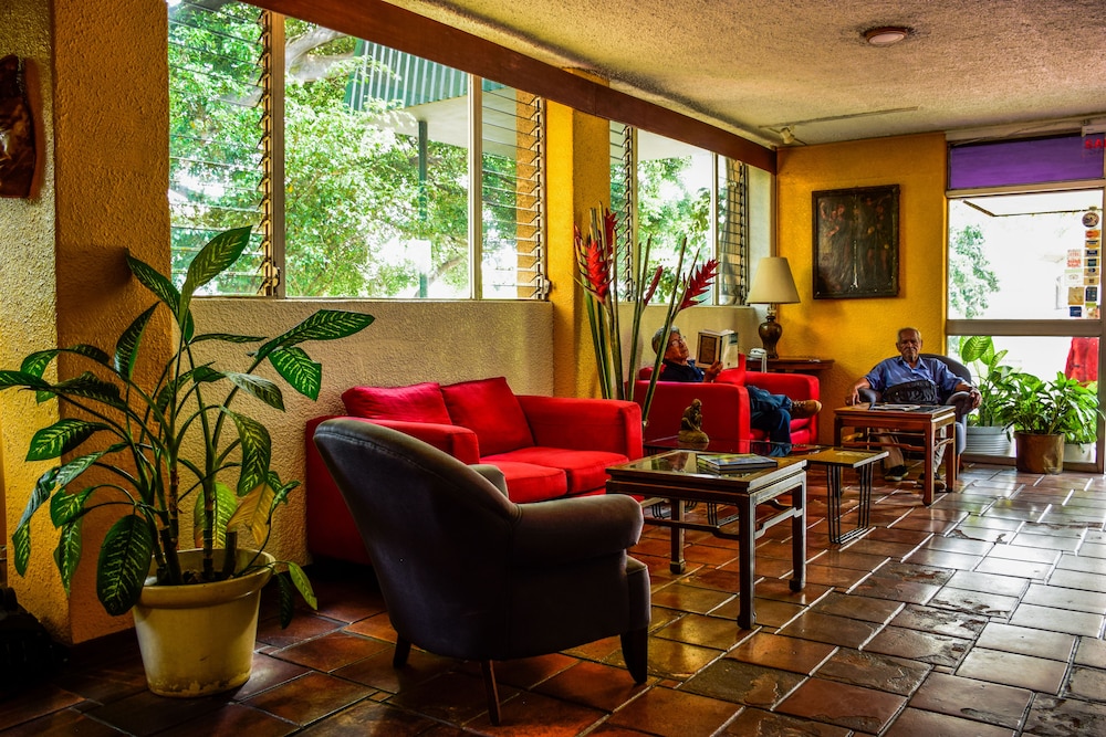 Novo Hotel & Suite 28/59