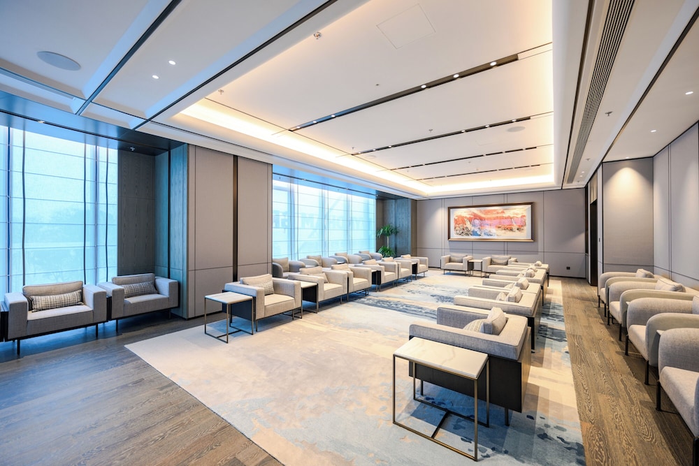 Wyndham Grand Yichang Riverside 49/71