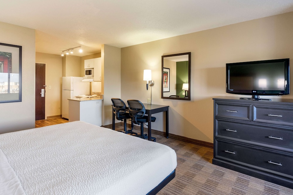 Extended Stay America Suites Washington DC Springfield 16/55