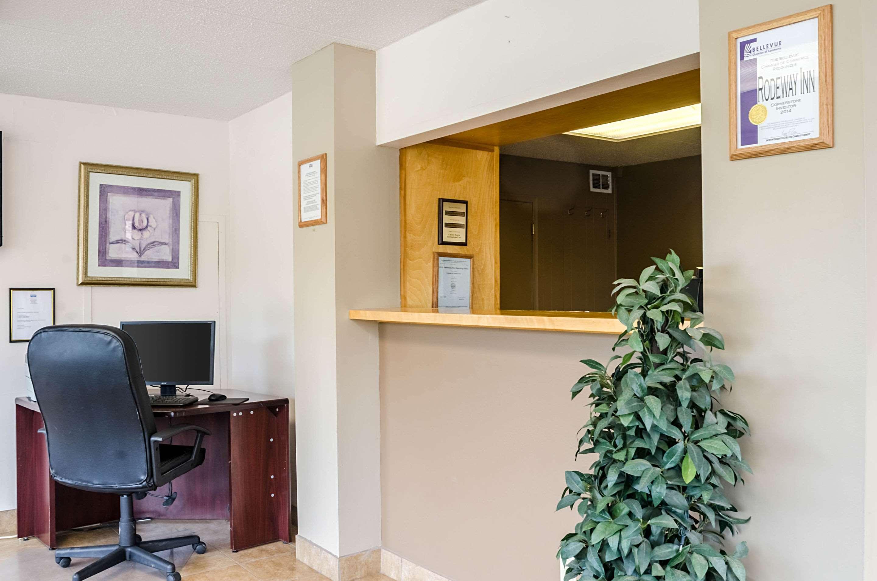 Rodeway Inn Bellevue 13/18