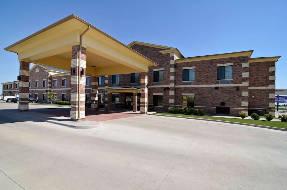 Quality Inn Perryton 5/36