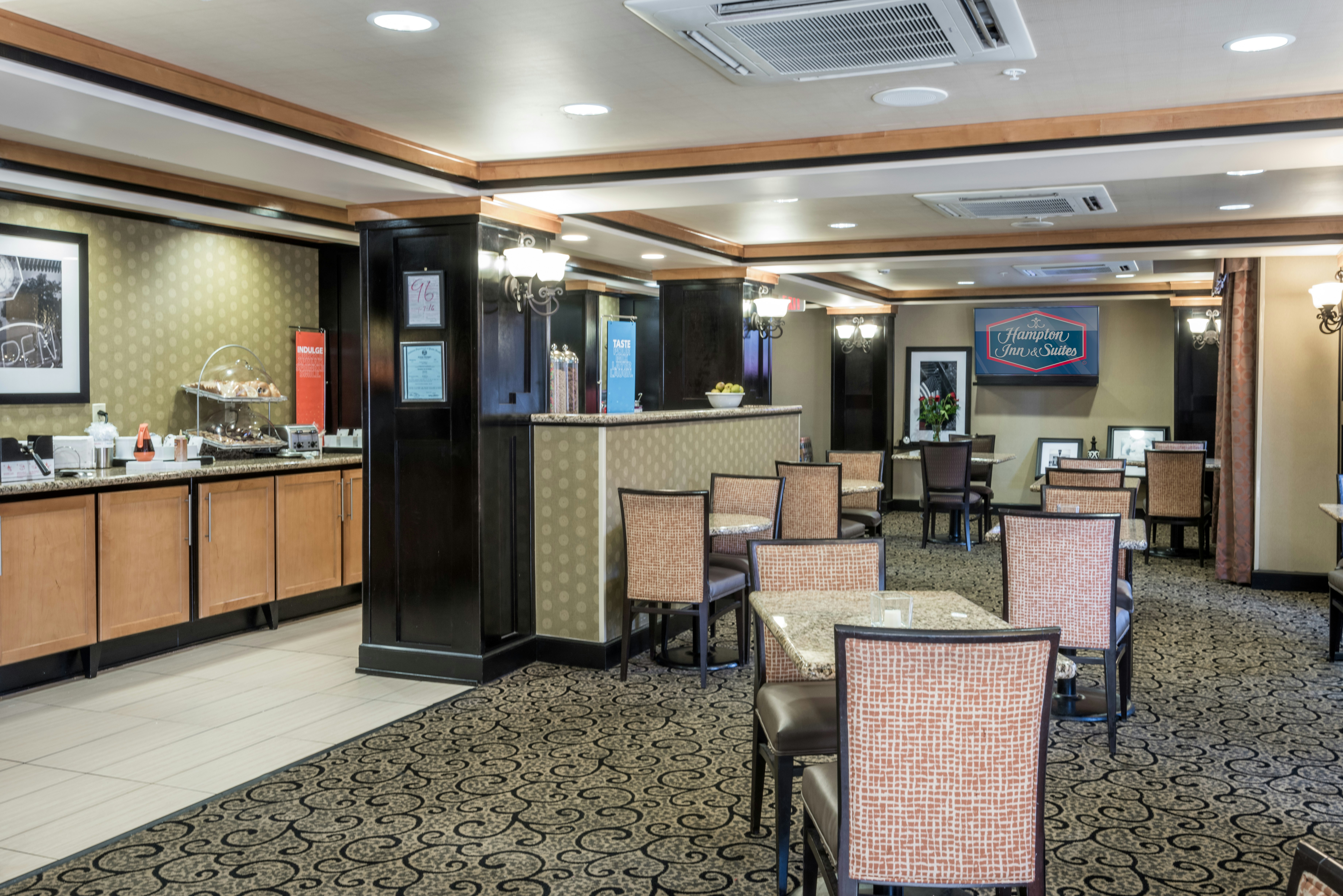 Hampton Inn Suites Montgomery 56/70