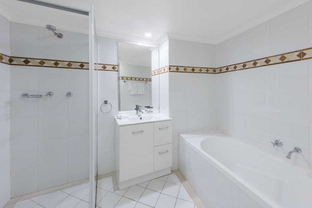 Oaks Sydney Castlereagh Suites 19/78