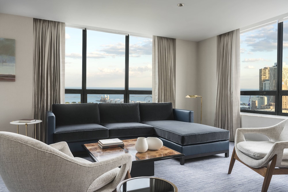 THE RITZ-CARLTON CHICAGO 22/42