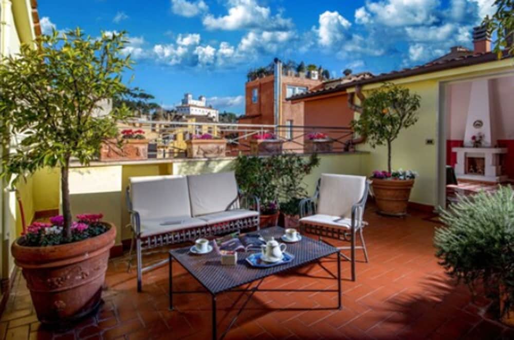 Palazzo Venere 38/50